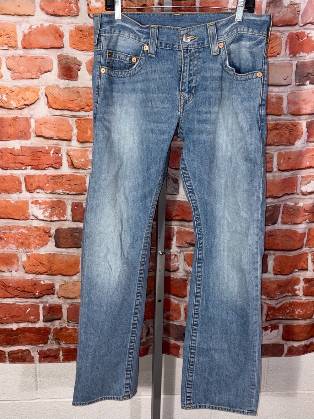 True Religion Men's Light Blue Straight Jeans 32